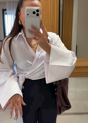 Düğmeli Beyaz İspanyol  Gömlek - Görsel 4