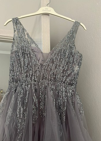 Gri Nakışlı Dantel İşlemeli Uzun Abiye Elbise - Görsel 3