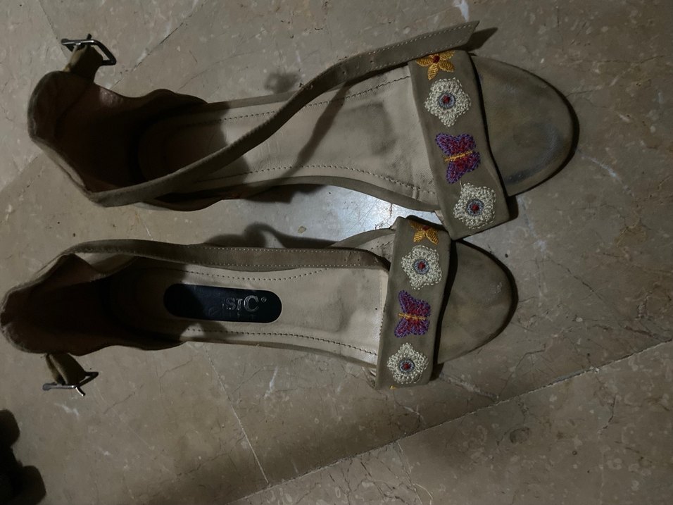 Topuklu ayakkabı - Görsel 2