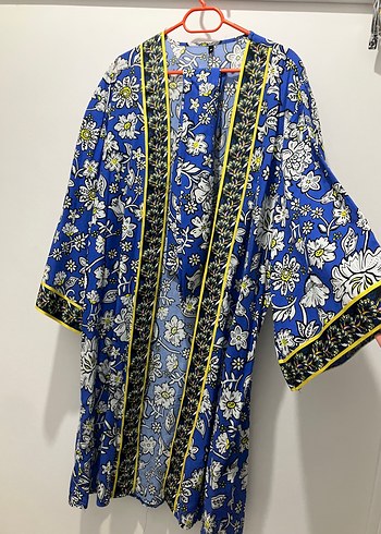 Trendyol & Milla Mavi Cicekli Rahat Uzun Kimono
