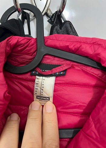 Kırmız kadın şişme mont - Görsel 6
