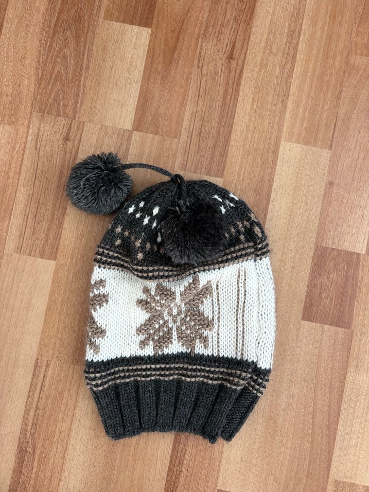 Kadın Bere - Görsel 2