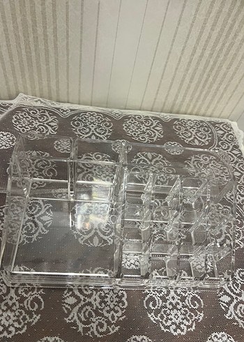 Ikea Şeffaf Makyaj Organizer Kutusu