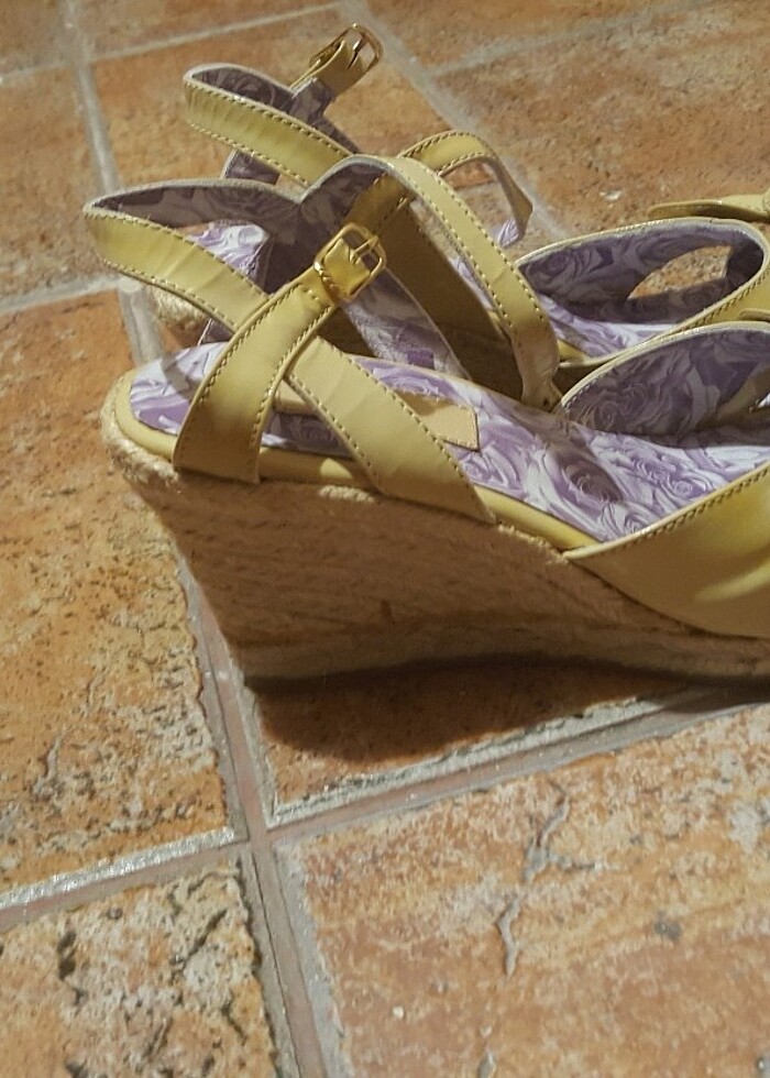 Elle Dolgu Topuklu Sandalet - Görsel 2