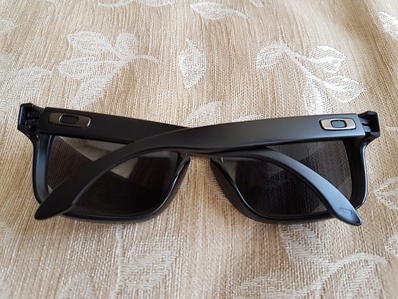 universal Beden Oakley Holbrook Black Iridium Güneş Gözlüğü