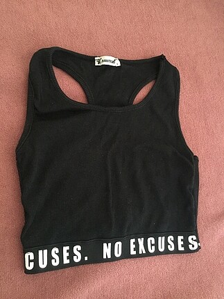 Siyah crop