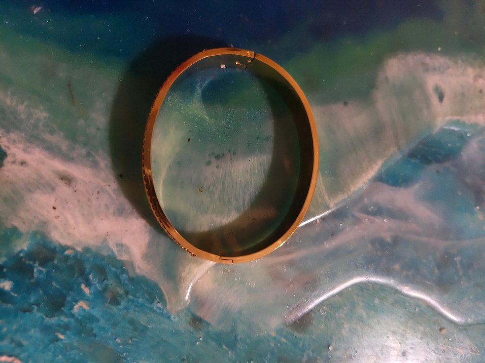 Parlak Altın Kadın Çelik Bileklik - Görsel 2