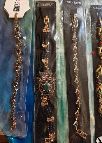 Altın Renkli Boncuklu Bohem Kadın Bileklik - Görsel 3