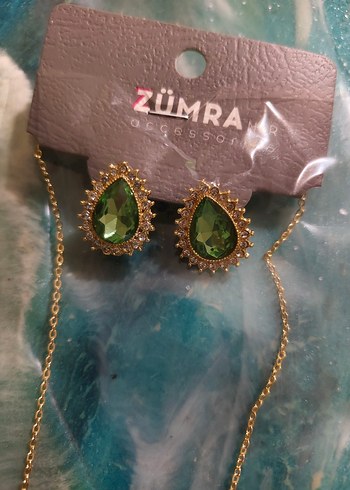 Zümra marka Altın Renk Zincir Detaylı Kadın Yeşil Taşlı Kolye - Görsel 3