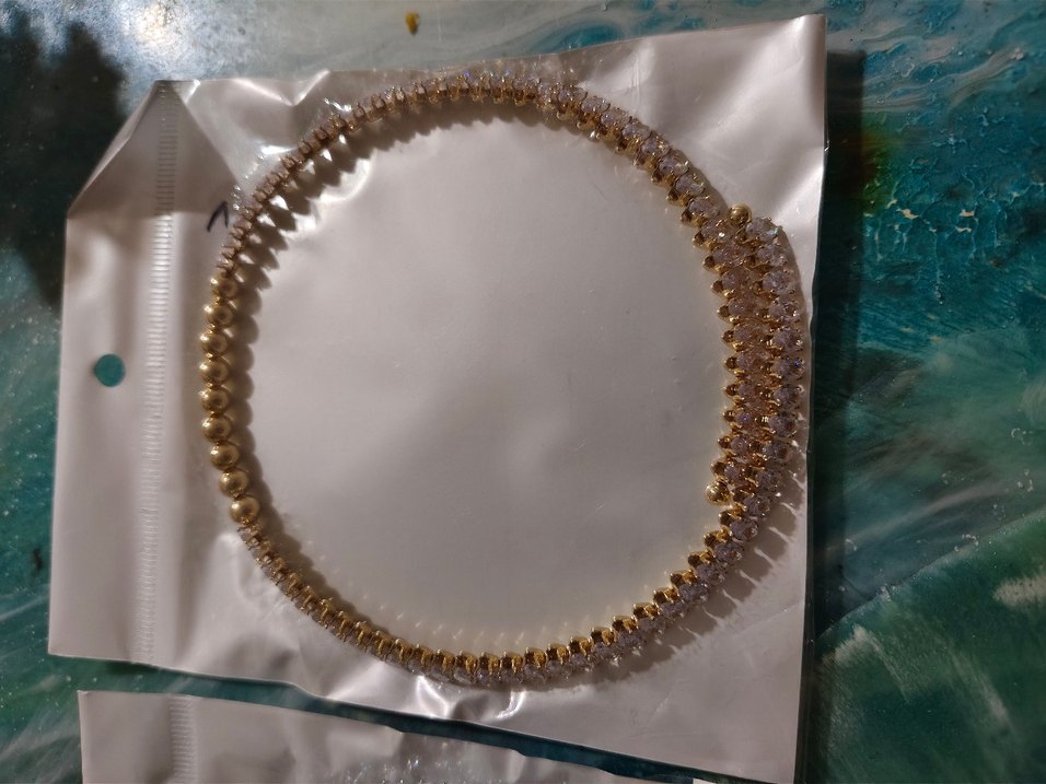 Sıra taşlı Detaylı Kadın kolye - Gri ve Altın - Görsel 4