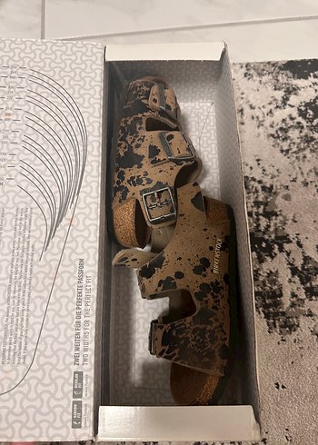 26 Beden kahverengi Renk Birkenstock erkek çocuk Deri Sandalet