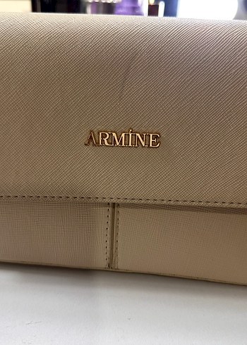 Armine Bej Armine Capraz Canta