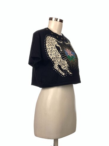 Quzu Quzu T-shirt %70 İndirimli.