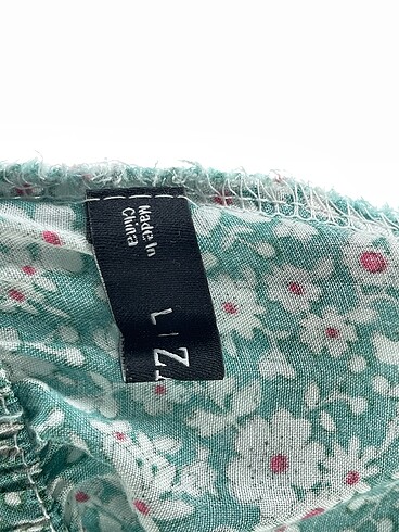 40 Beden çeşitli Renk Vintage Love Bluz %70 İndirimli.