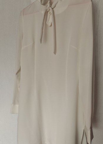 Uzun Kollu Beyaz Kadın Tunik - Görsel 2