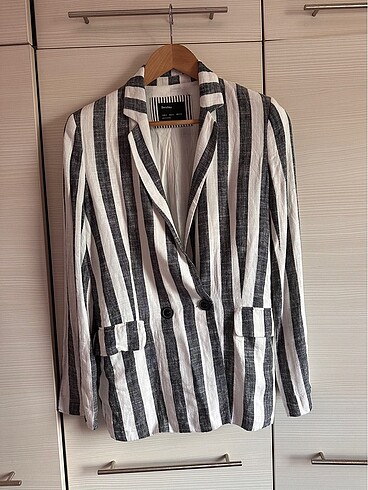 Bershka blazer