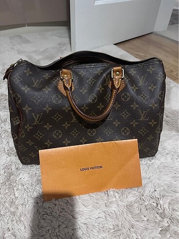 Louis Vuitton speedy 35