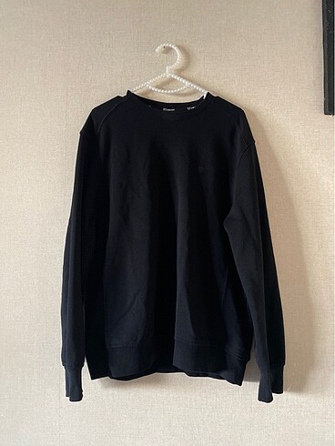 Siyah sweatshirt