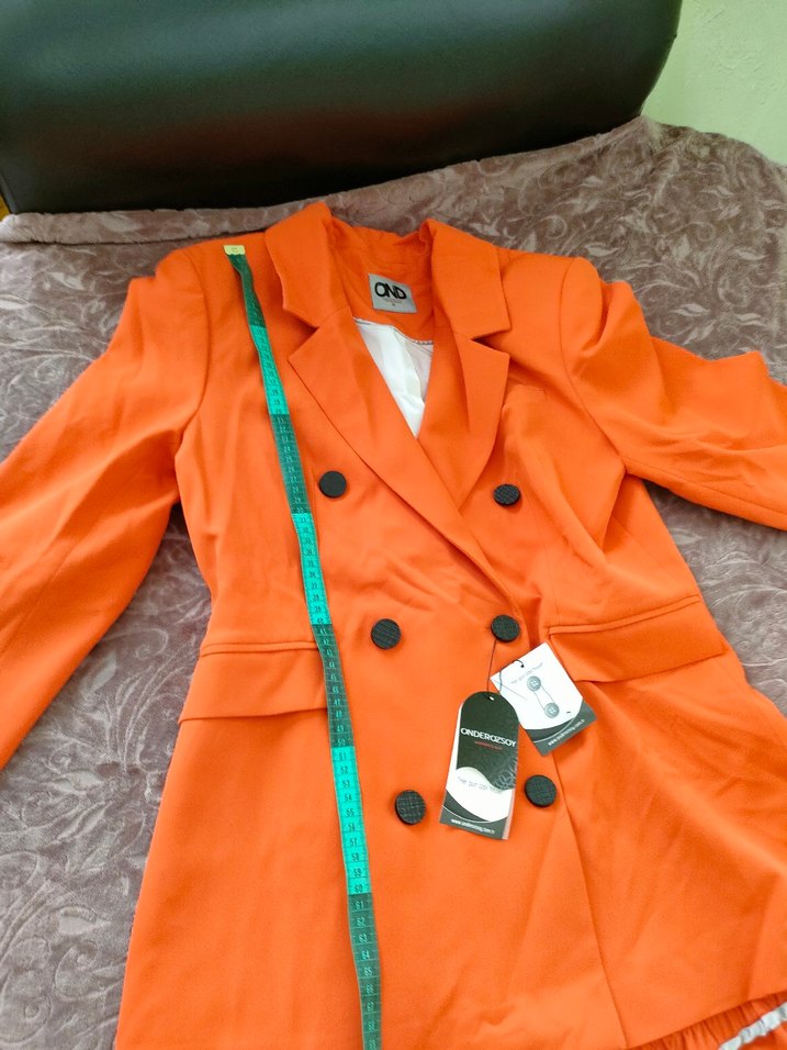 Turuncu Çift Sıralı Blazer Takım — görsel 5/6
