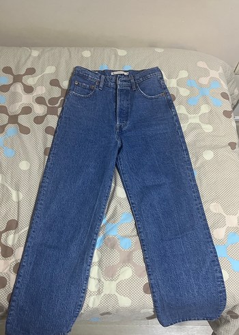 Levis Ribcage Straight Ankle Denim Jean