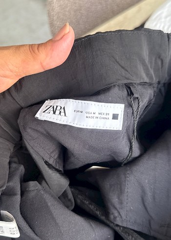 Zara Parasut Pantolon