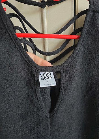 Vero Moda Gri V Yaka Bluz ve Etek takım