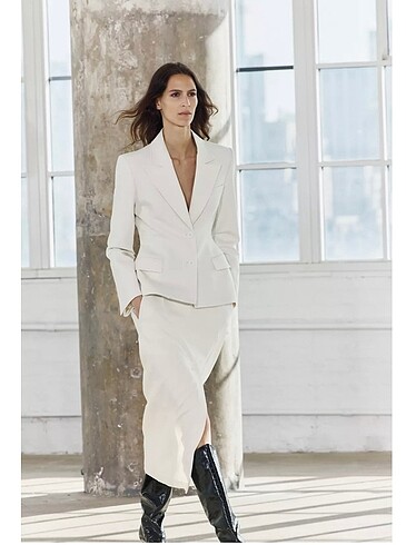 Zara Zara belden oturan viral blazer ceket