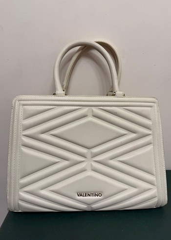 Valentino Beyaz Kapitone El Cantasi
