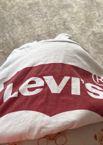 Levis Levi S Beyaz Tisort Rahat Ve Sik