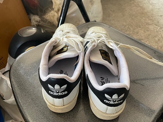 39 Beden beyaz Renk Adidas süperstrar 39 numara orjinal