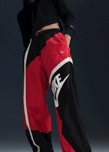 Nike Renkli Bloklu Bol Paca Spor Pantolon