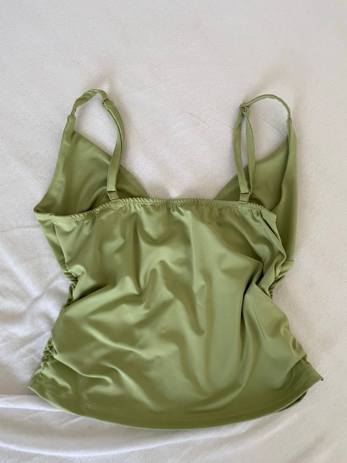 V Yaka İnce Askılı Haki Mini Atlet - Görsel 4