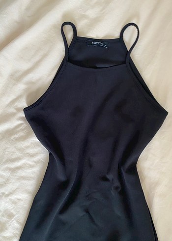 Siyah Elbise - Görsel 3