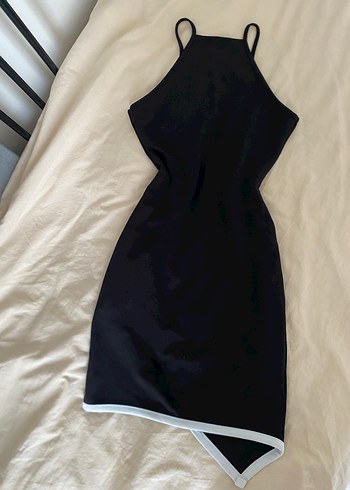 Siyah Elbise - Görsel 4