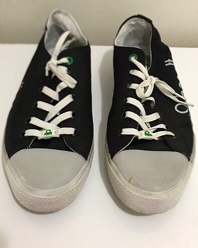Benetton 43 numara