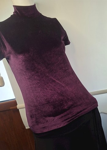 Bordo Kadife Kısa Kollu  Bluzu - Görsel 4