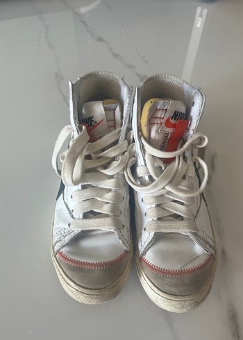 Nike Beyaz Sneaker