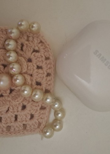 Beyaz İnci Detaylı Kulaklık Kılıfı - Görsel 3