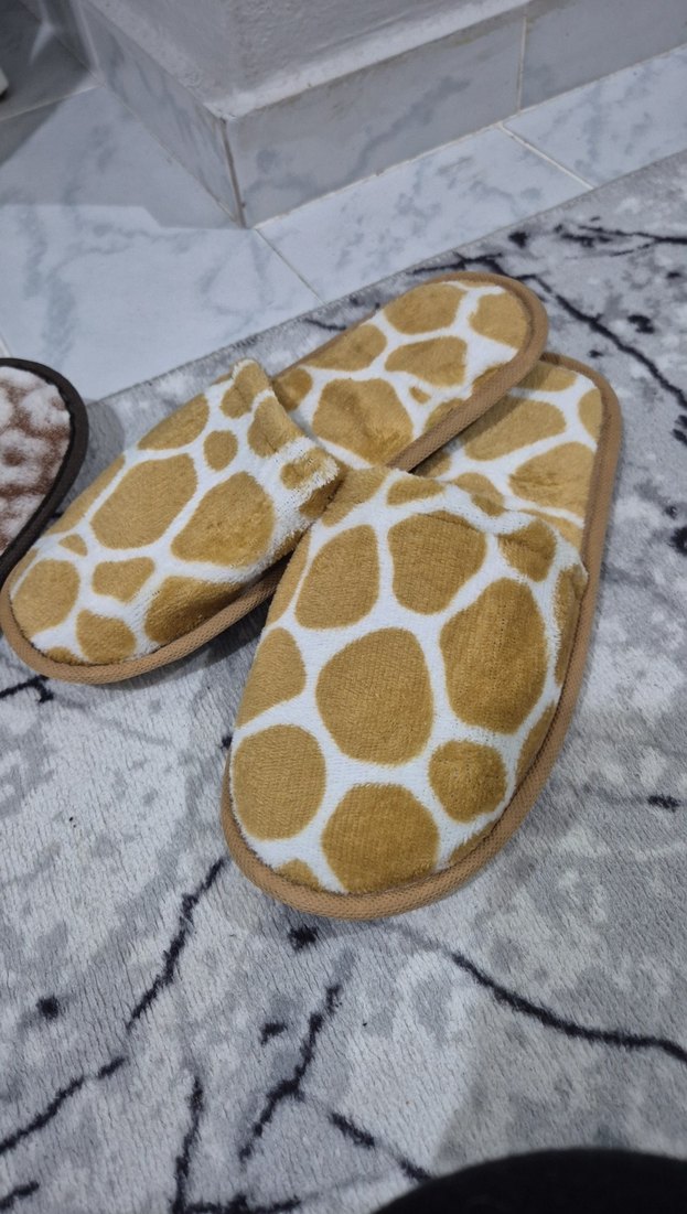 Kahverengi Desenli Kadın Ev Terliği - Görsel 3