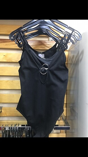 Hm çıtçıtlı body