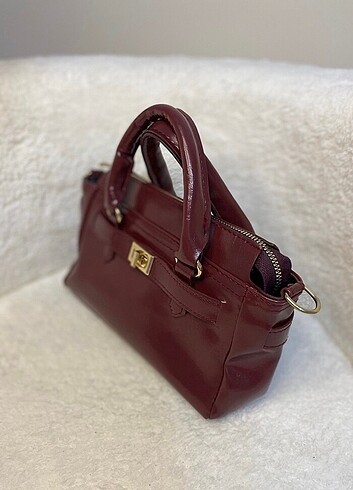 Stradivarius STRADIVARIUS BORDO ÇANTA