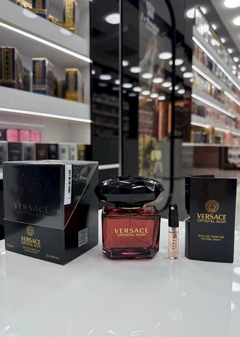 Versace Cyrstal Noir