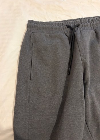 Gri Kapüşonlu Erkek Eşofman Takımı - Görsel 5