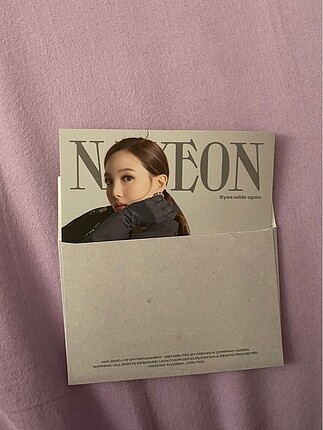 nayeon message card