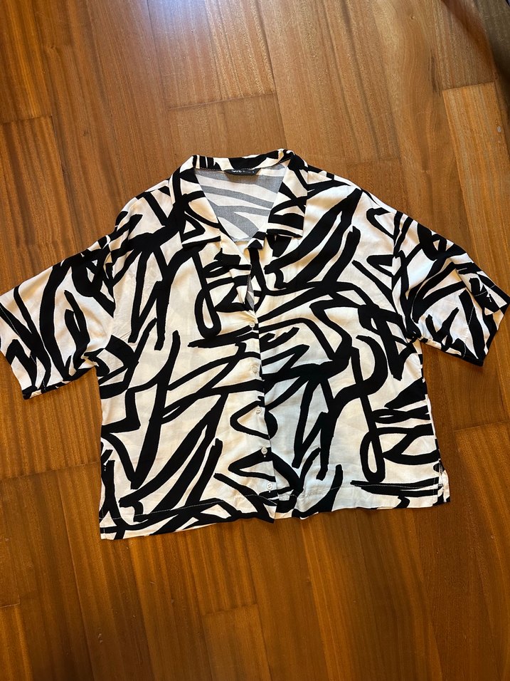 Kısa Kollu Zebra Desenli Mini Kadın Gömlek - Görsel 2