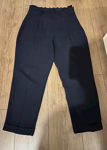 Zara Kadın Siyah Midi Kot Pantolon