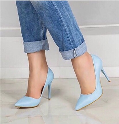 10 cm stiletto etiketli(hiç kullanılmadı )