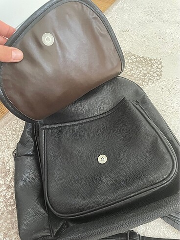 Sırt çantası - Görsel 3