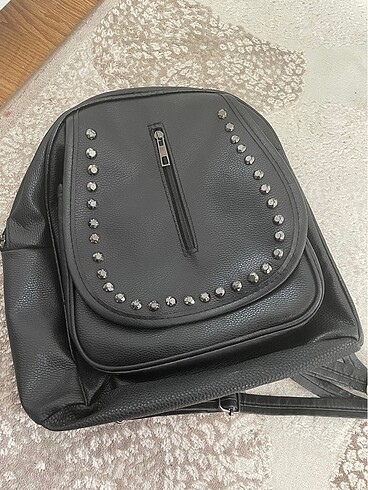 Sırt çantası - Görsel 2