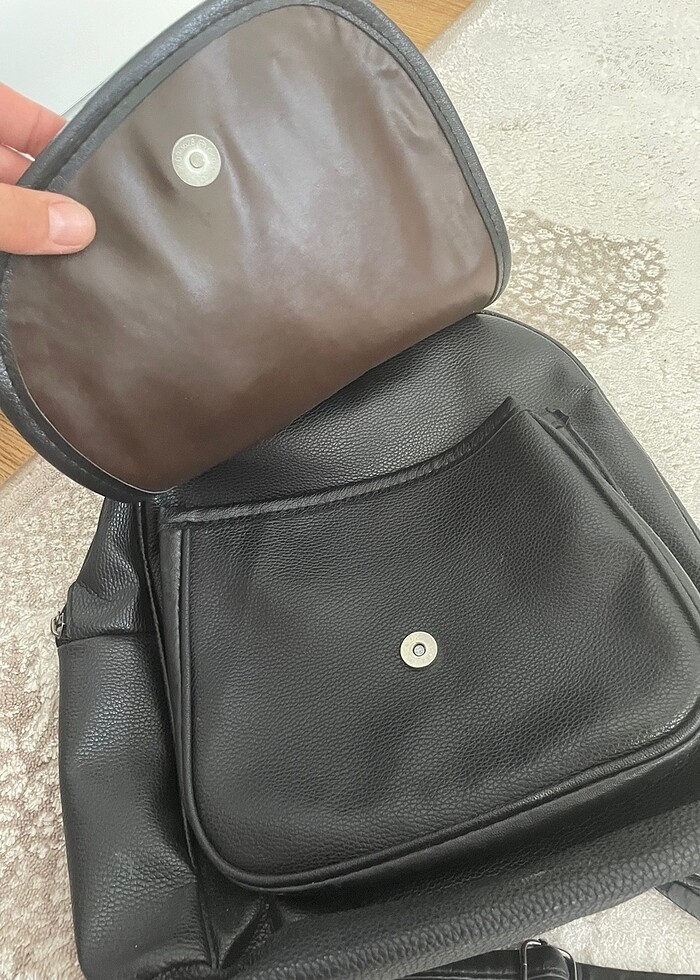 Sırt çantası - Görsel 3